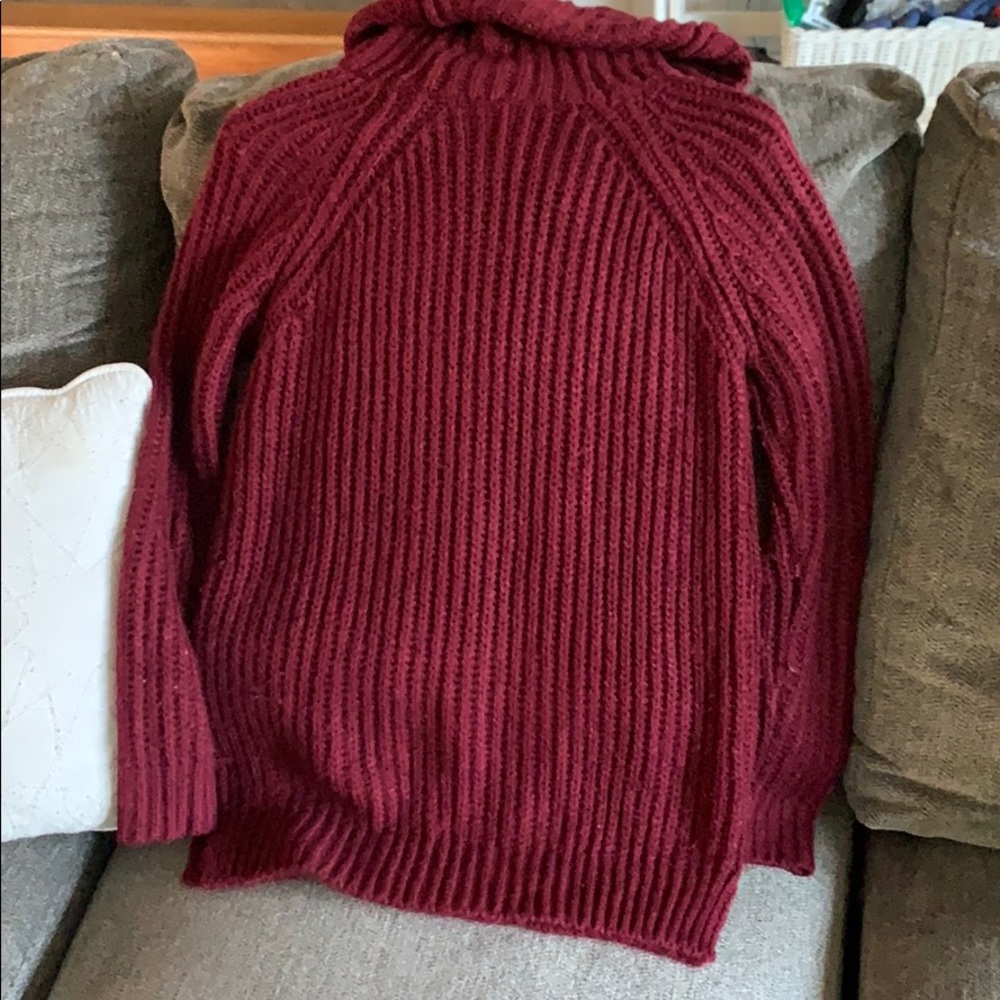Maroon knitted turtleneck sweater - Picture 5 of 5